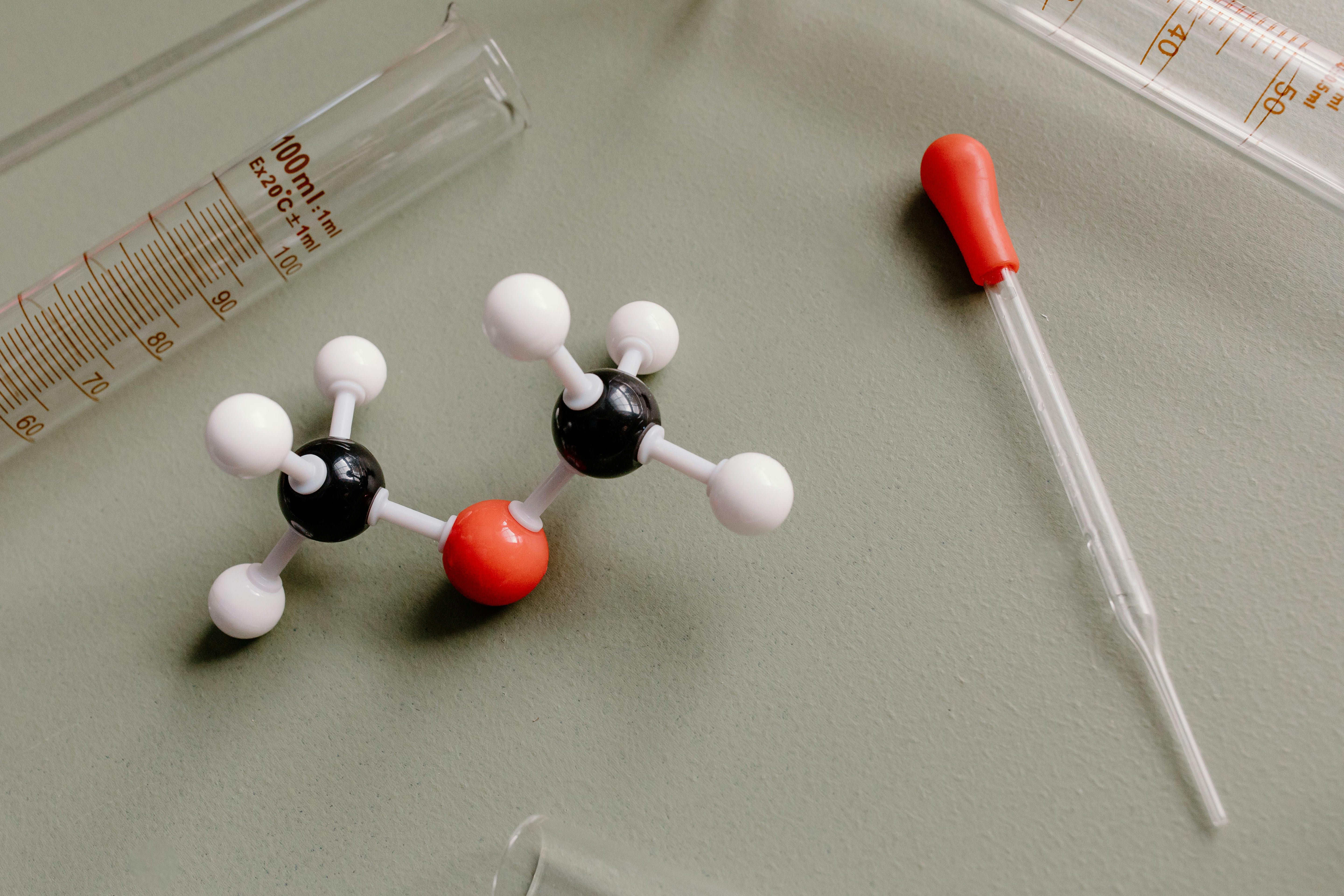 Laboratory & Analytical Reagents